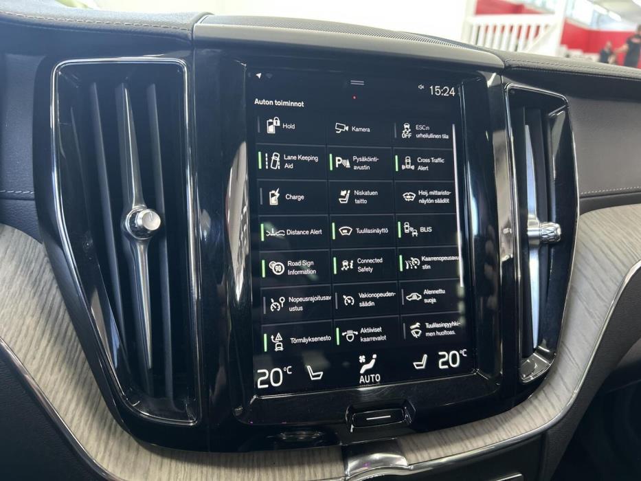 VOLVO XC60 2020