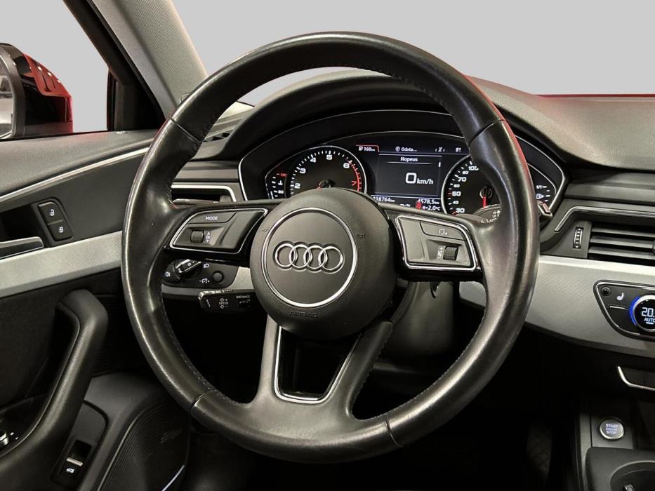 AUDI A4 2018