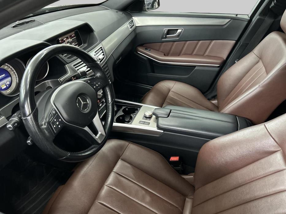 MERCEDES-BENZ E 2014