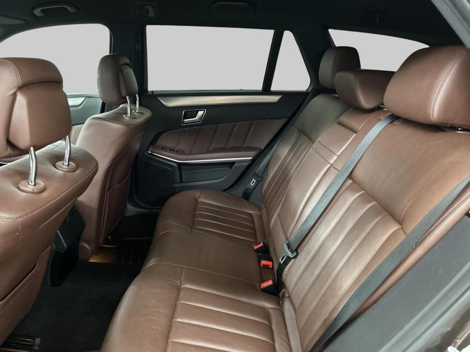 MERCEDES-BENZ E 2014