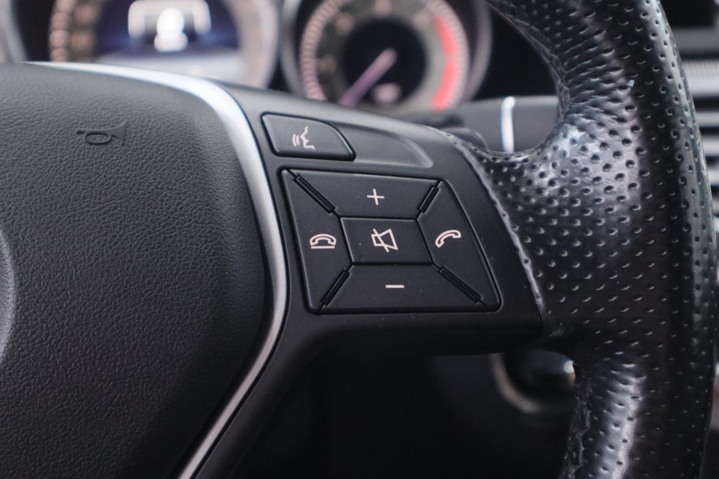 MERCEDES-BENZ E 2014