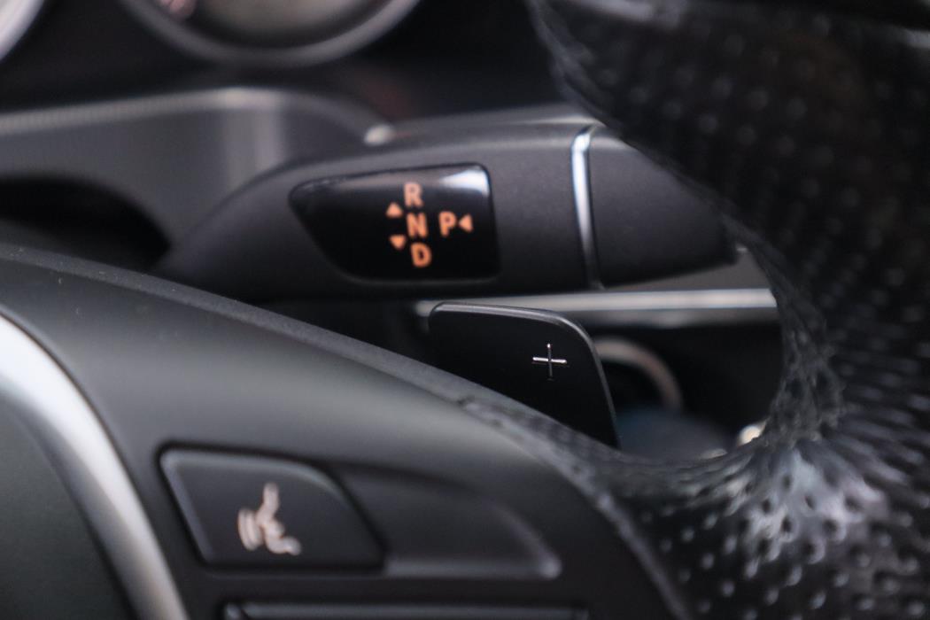 MERCEDES-BENZ E 2014