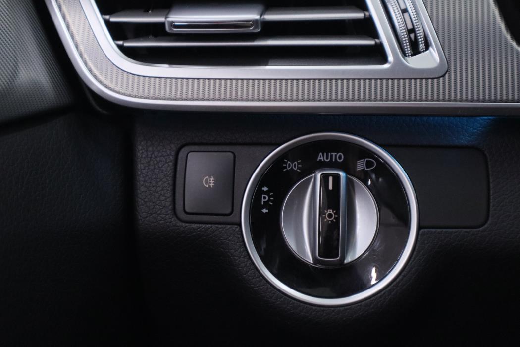MERCEDES-BENZ E 2014