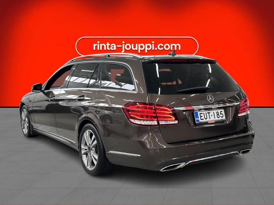 MERCEDES-BENZ E 2014