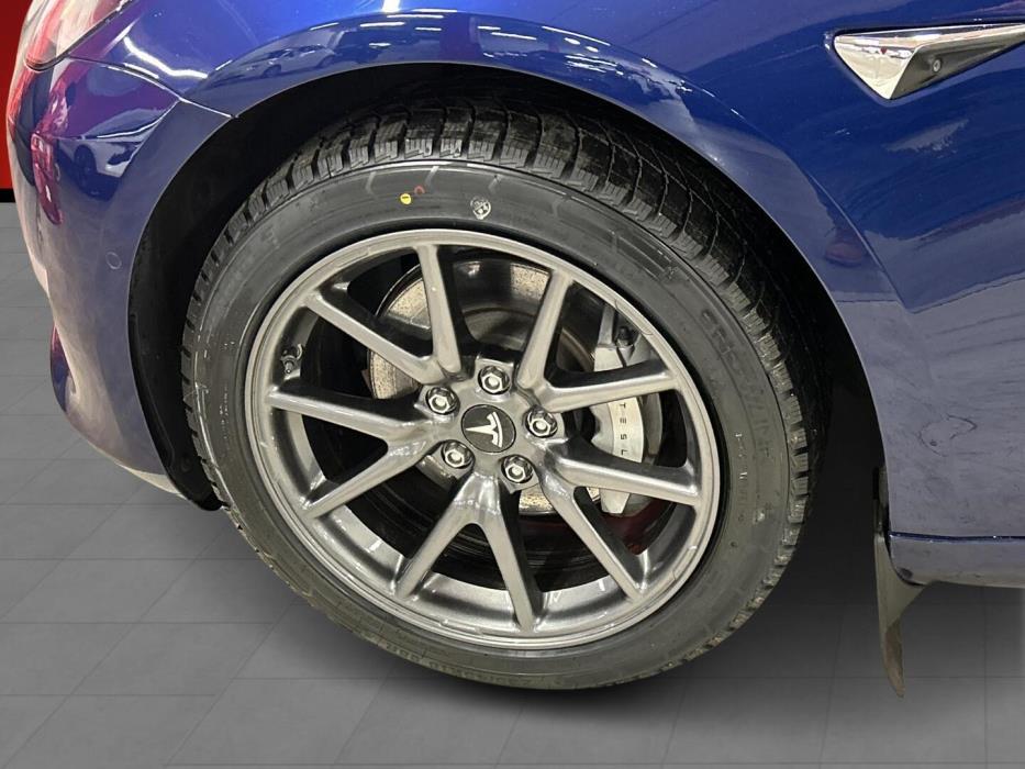 TESLA MODEL 3 2019