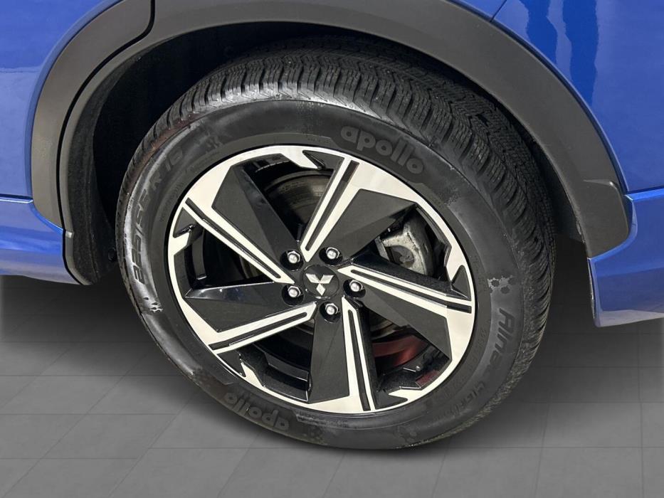 MITSUBISHI ECLIPSE CROSS 2024