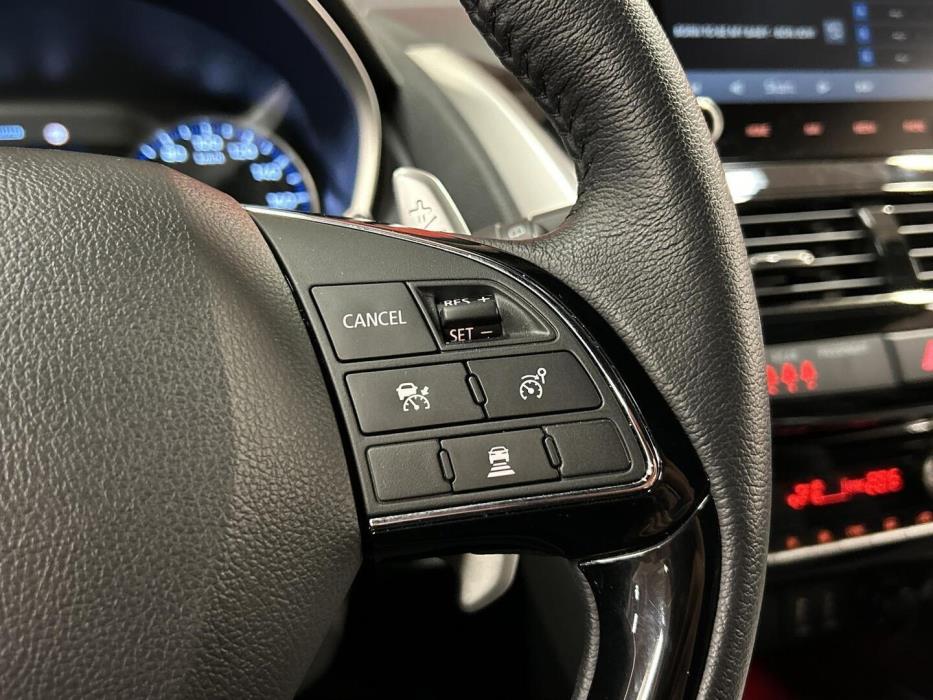 MITSUBISHI ECLIPSE CROSS 2024