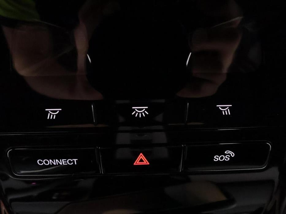 POLESTAR 4 2025