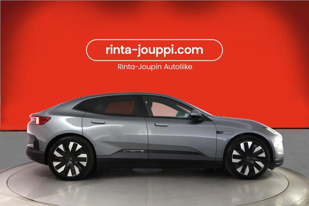 POLESTAR 4 2025
