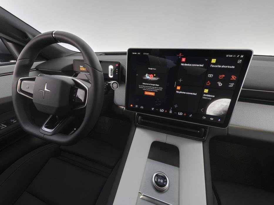 POLESTAR 4 2025