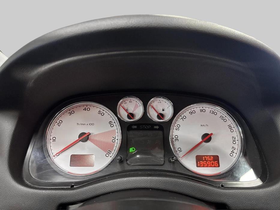 PEUGEOT 307 2006
