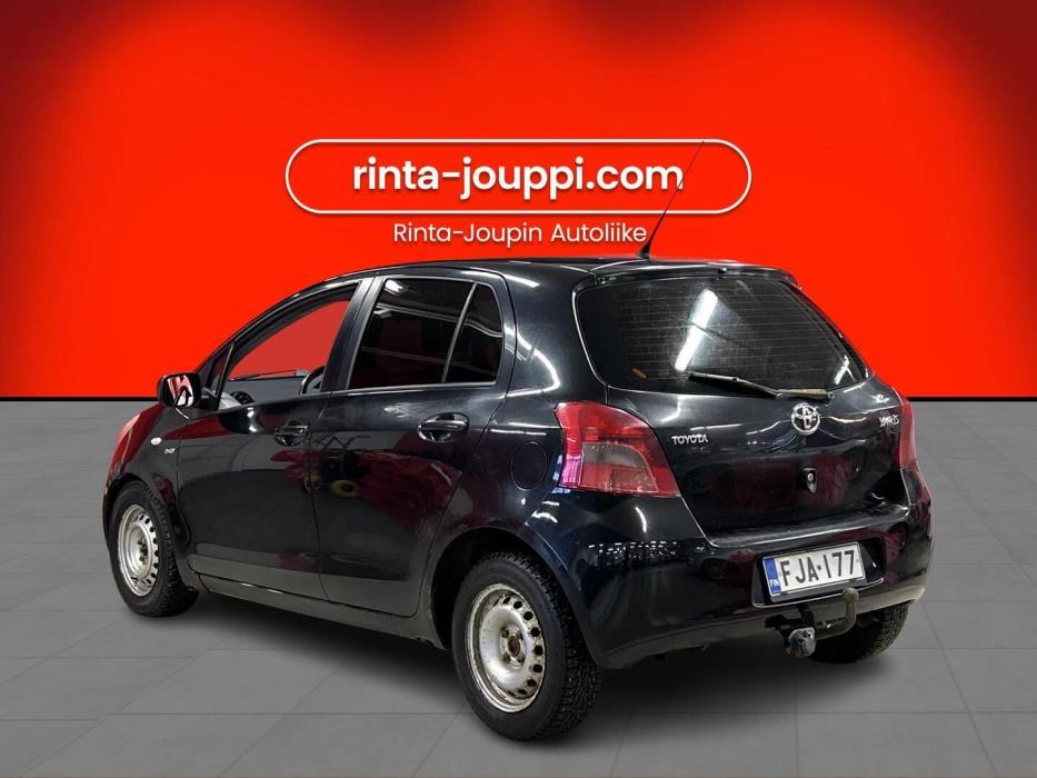 TOYOTA Yaris 2008