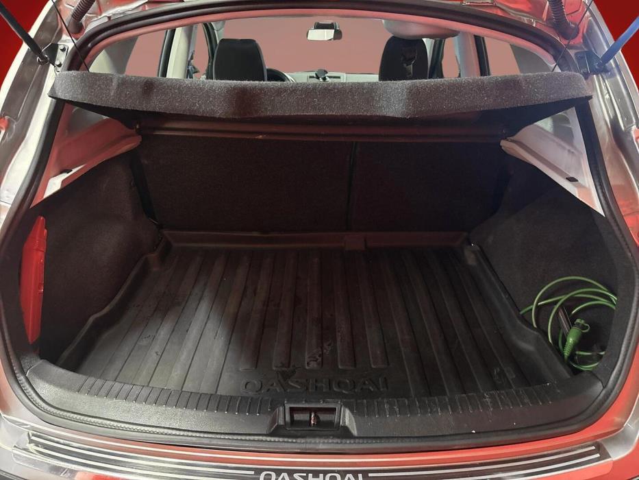 NISSAN Qashqai 2013