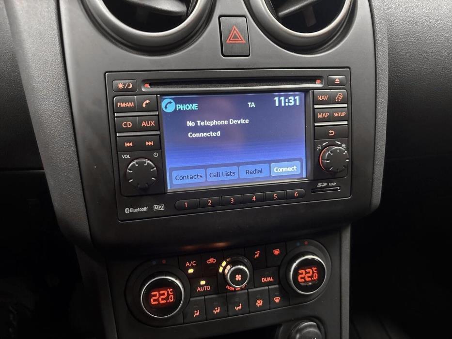 NISSAN Qashqai 2013