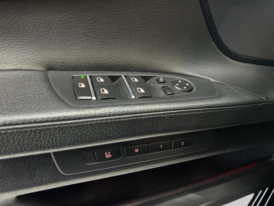 BMW 740 2012