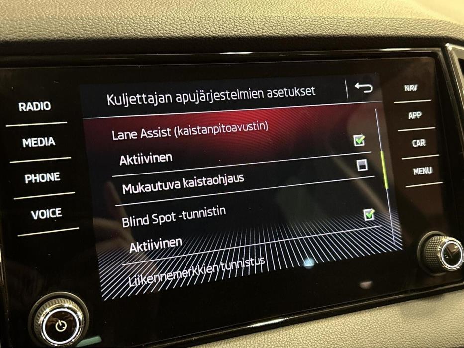 SKODA Karoq 2019