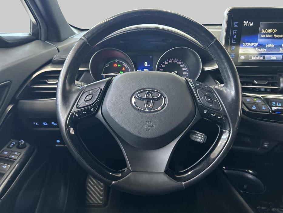 TOYOTA C-HR 2018