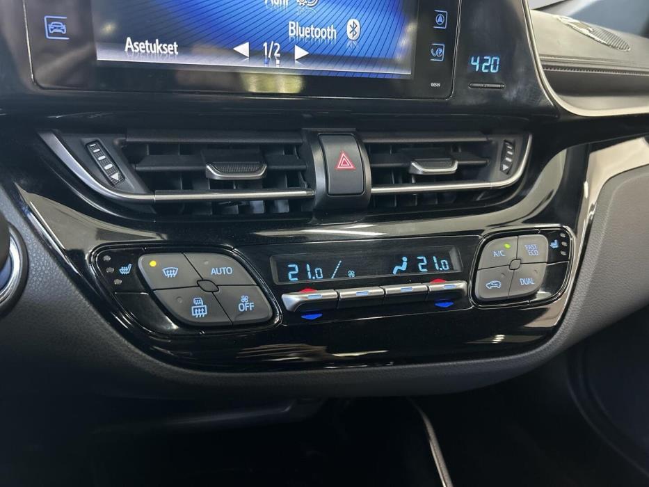TOYOTA C-HR 2018
