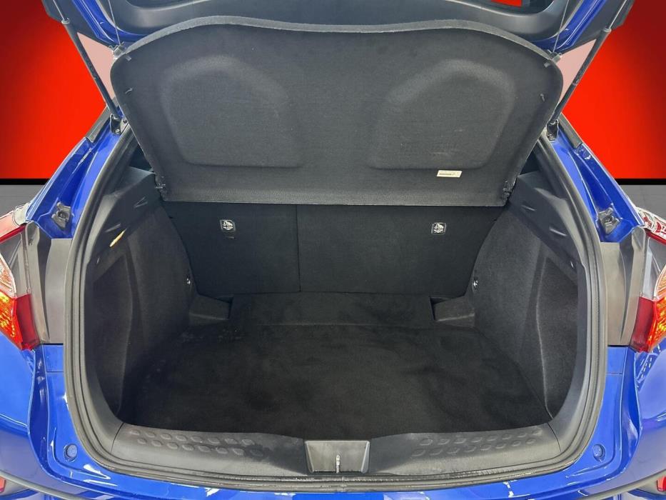 TOYOTA C-HR 2018