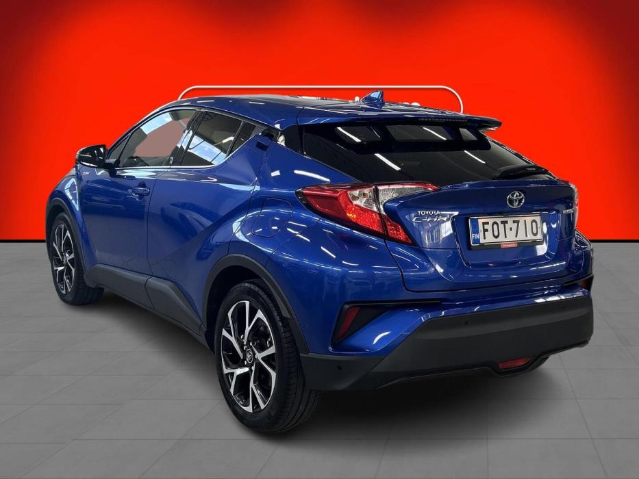 TOYOTA C-HR 2018