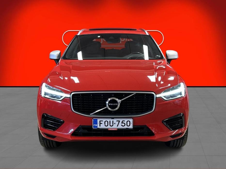 VOLVO XC60 2019
