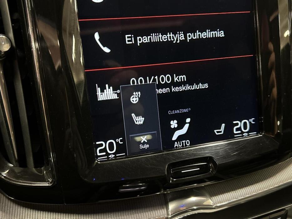 VOLVO XC60 2019