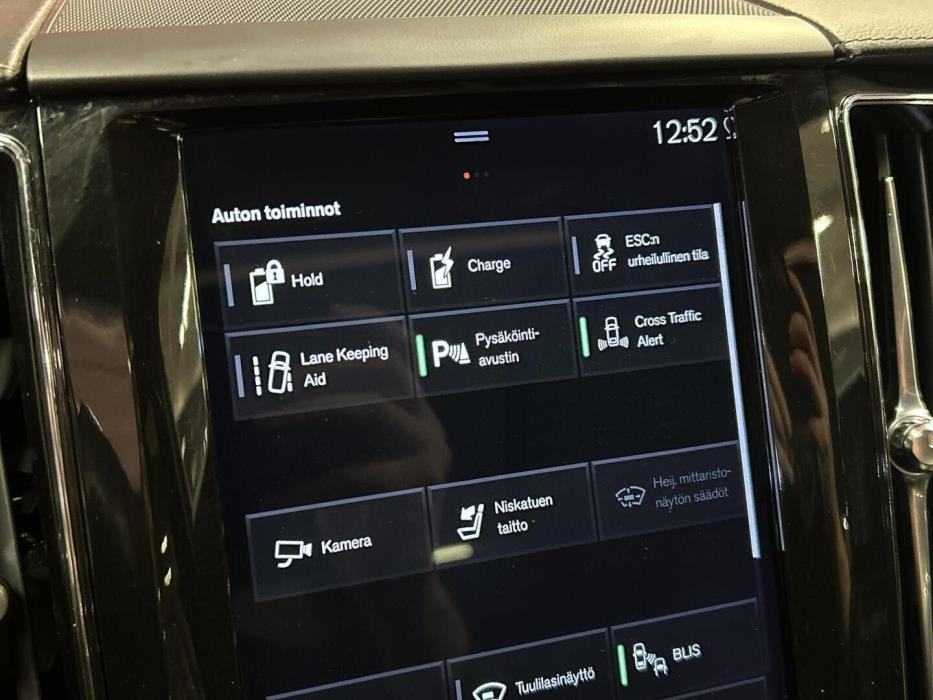 VOLVO XC60 2019