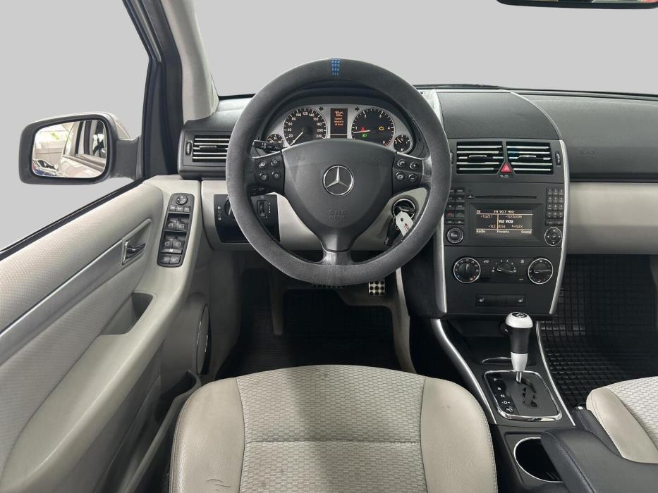 MERCEDES-BENZ A 2008