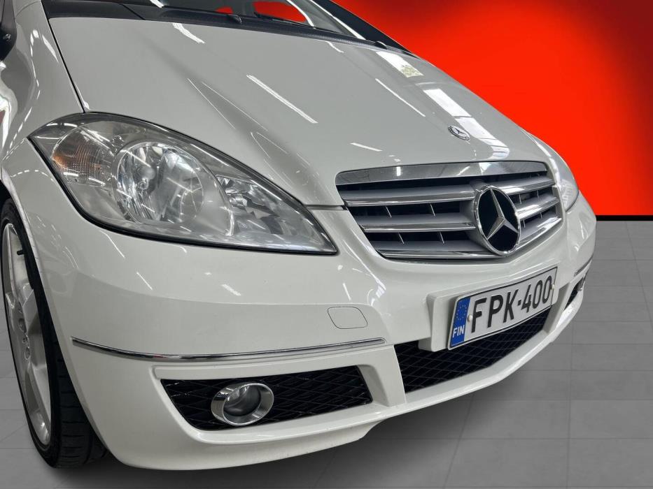 MERCEDES-BENZ A 2008