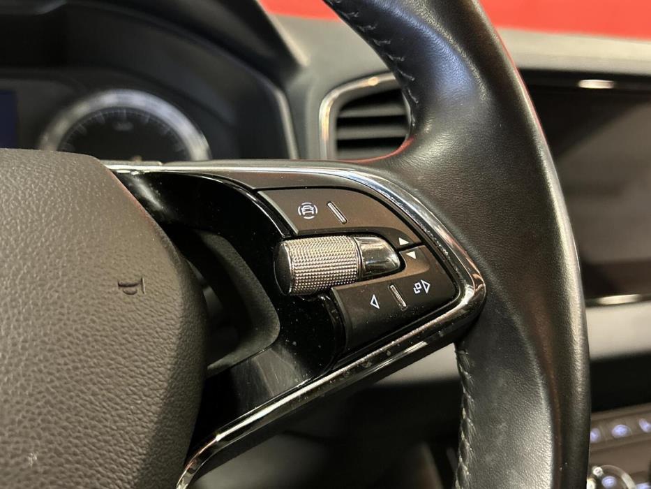 SKODA KAROQ 2021