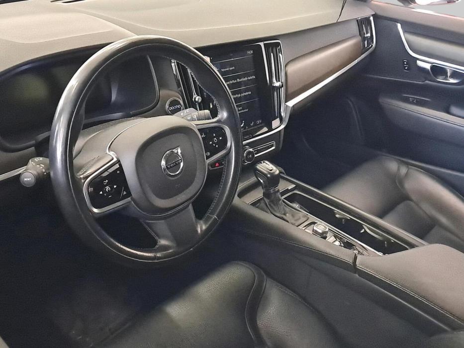 VOLVO V90 Cross Country 2018