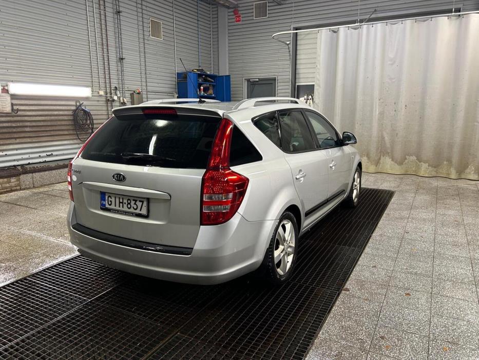 KIA cee'd 2009