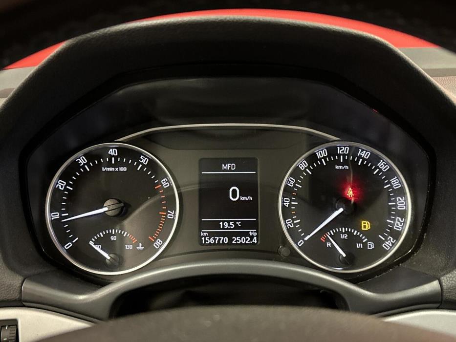 SKODA Octavia 2012