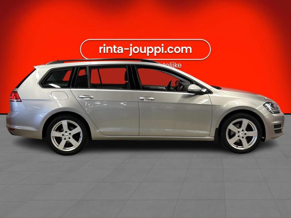 VOLKSWAGEN Golf 2015