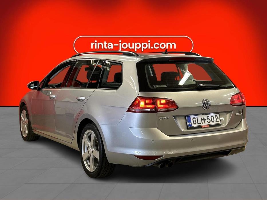 VOLKSWAGEN Golf 2015