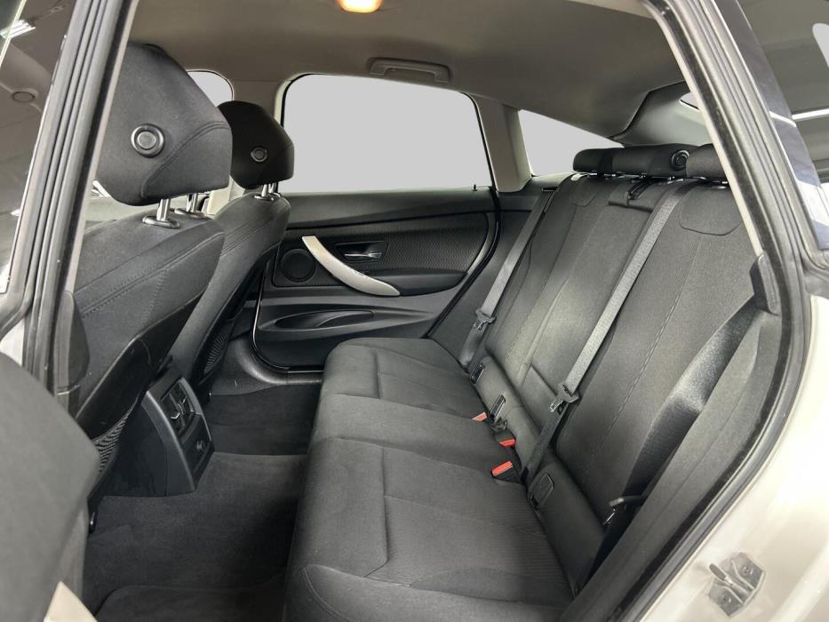 BMW 320 Gran Turismo 2015