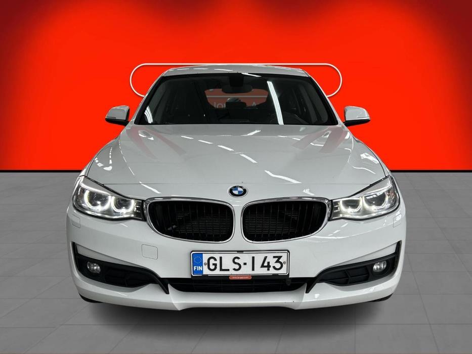 BMW 320 Gran Turismo 2015