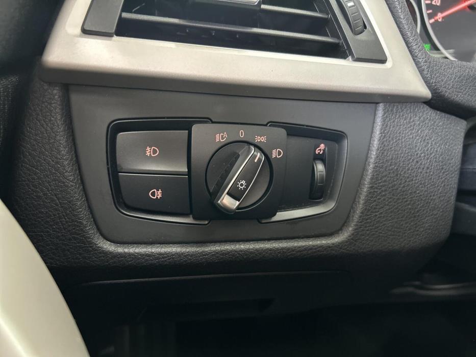 BMW 320 Gran Turismo 2015