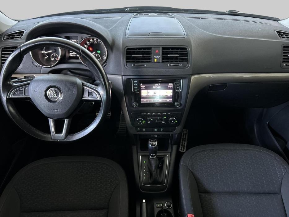 SKODA Yeti 2016