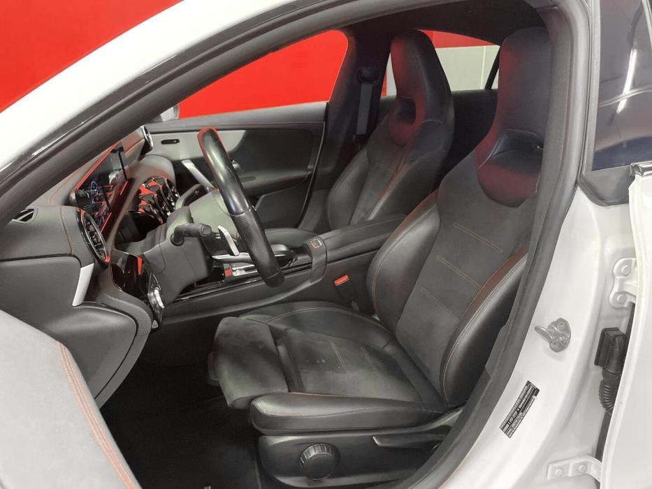 MERCEDES-BENZ CLA 2019