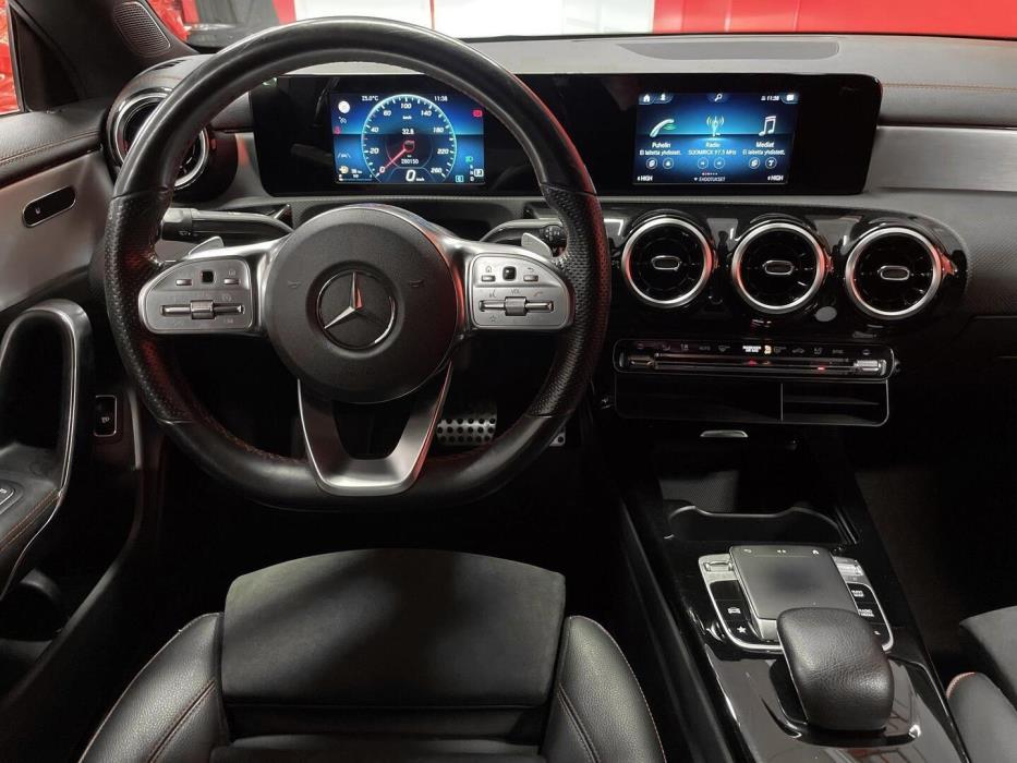 MERCEDES-BENZ CLA 2019