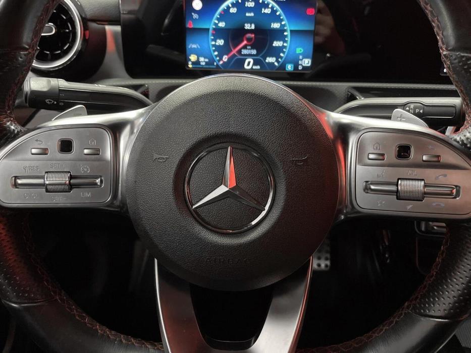MERCEDES-BENZ CLA 2019