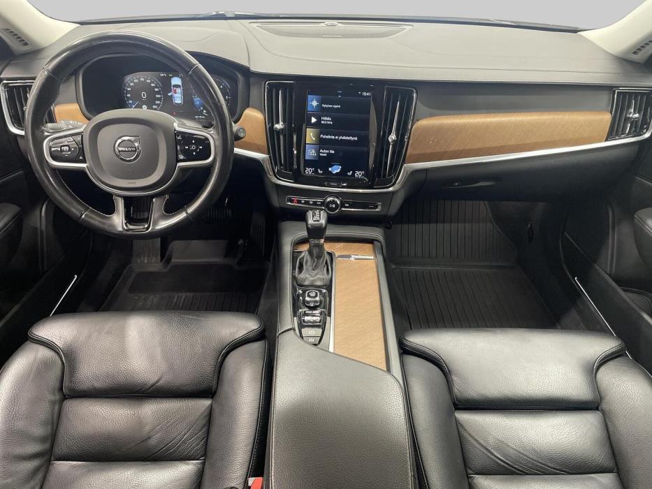 VOLVO V90 2019