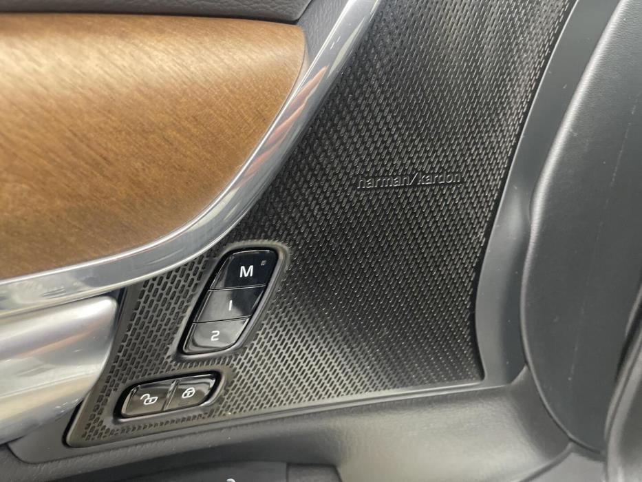 VOLVO V90 2019