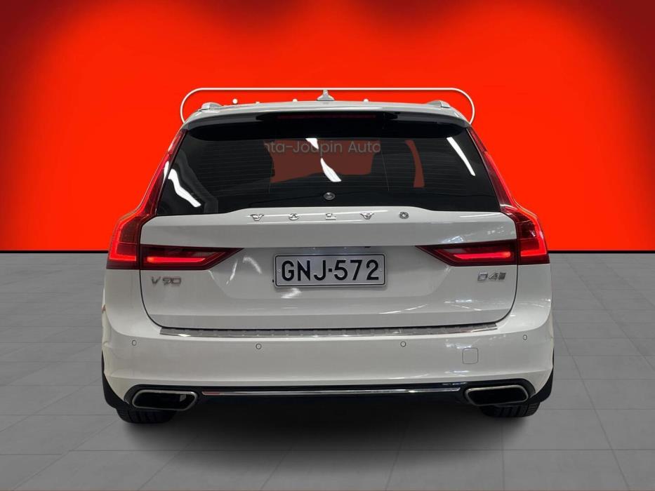 VOLVO V90 2019