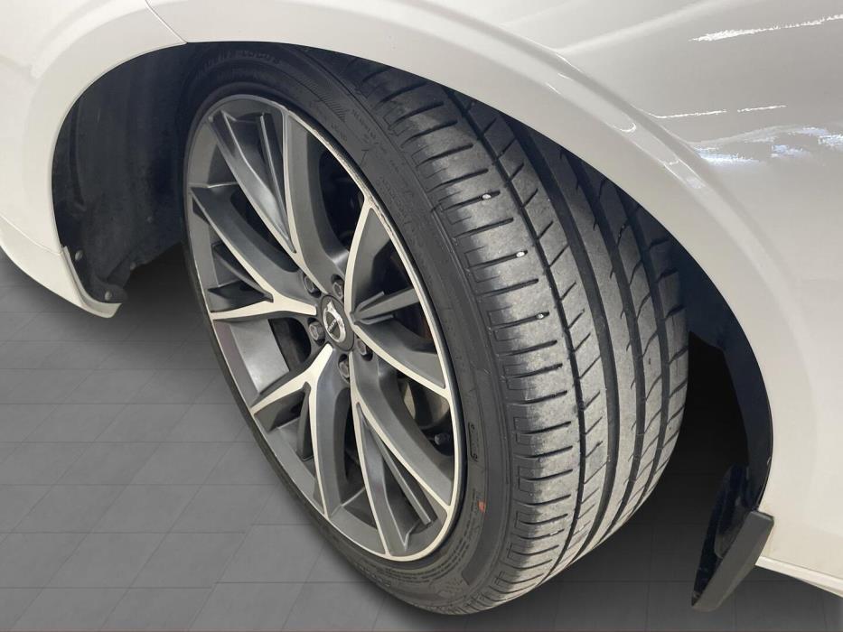 VOLVO V90 2019
