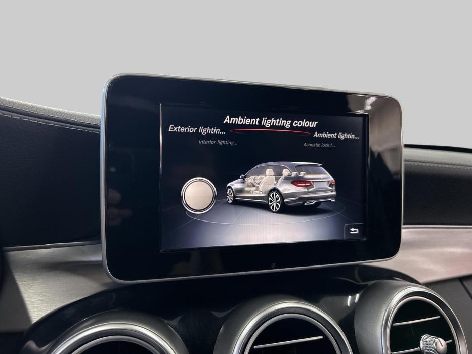 MERCEDES-BENZ C 2015