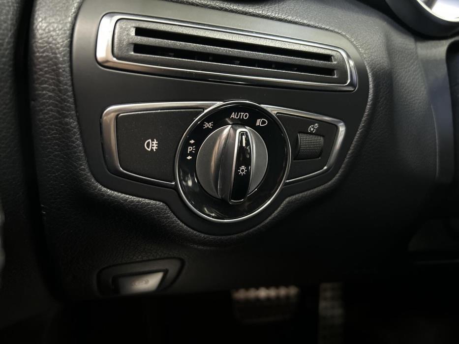MERCEDES-BENZ C 2015