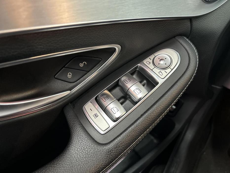 MERCEDES-BENZ C 2015