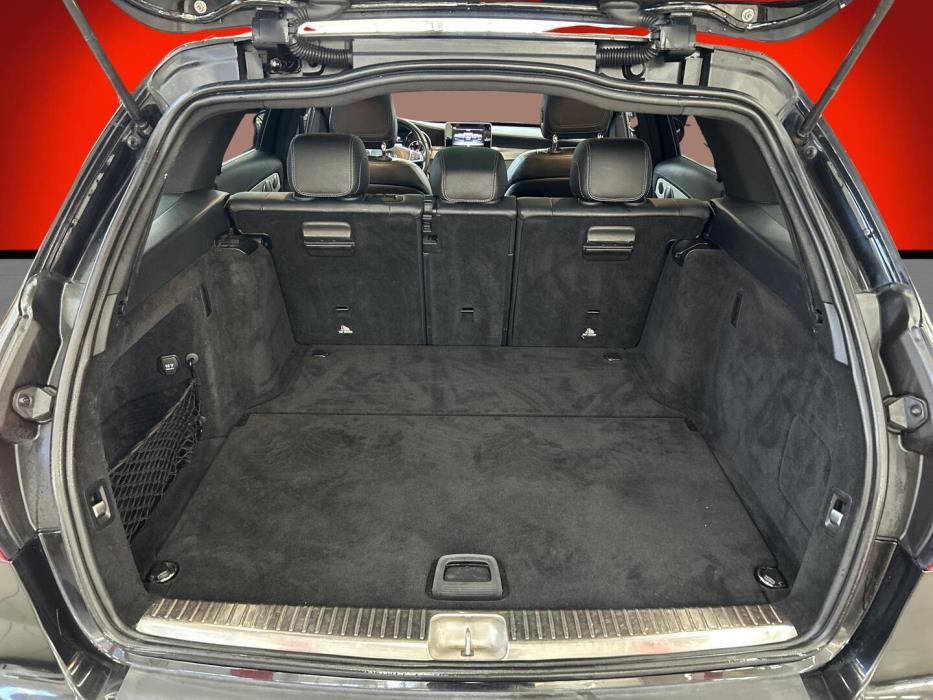 MERCEDES-BENZ C 2015